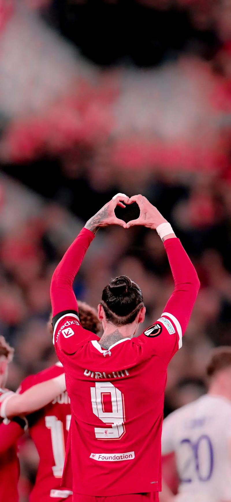 意甲前瞻：尤文近期强势反弹，卡利亚里8轮不胜（意甲前瞻：尤文强势回暖，卡利亚里已连续八轮不胜）