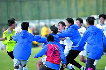 德转更新后荷甲身价前10：萨伊瓦里3200万第1，帕罗特上榜（德转重估荷甲身价TOP10：萨伊瓦里3200万居首，帕罗特在列）