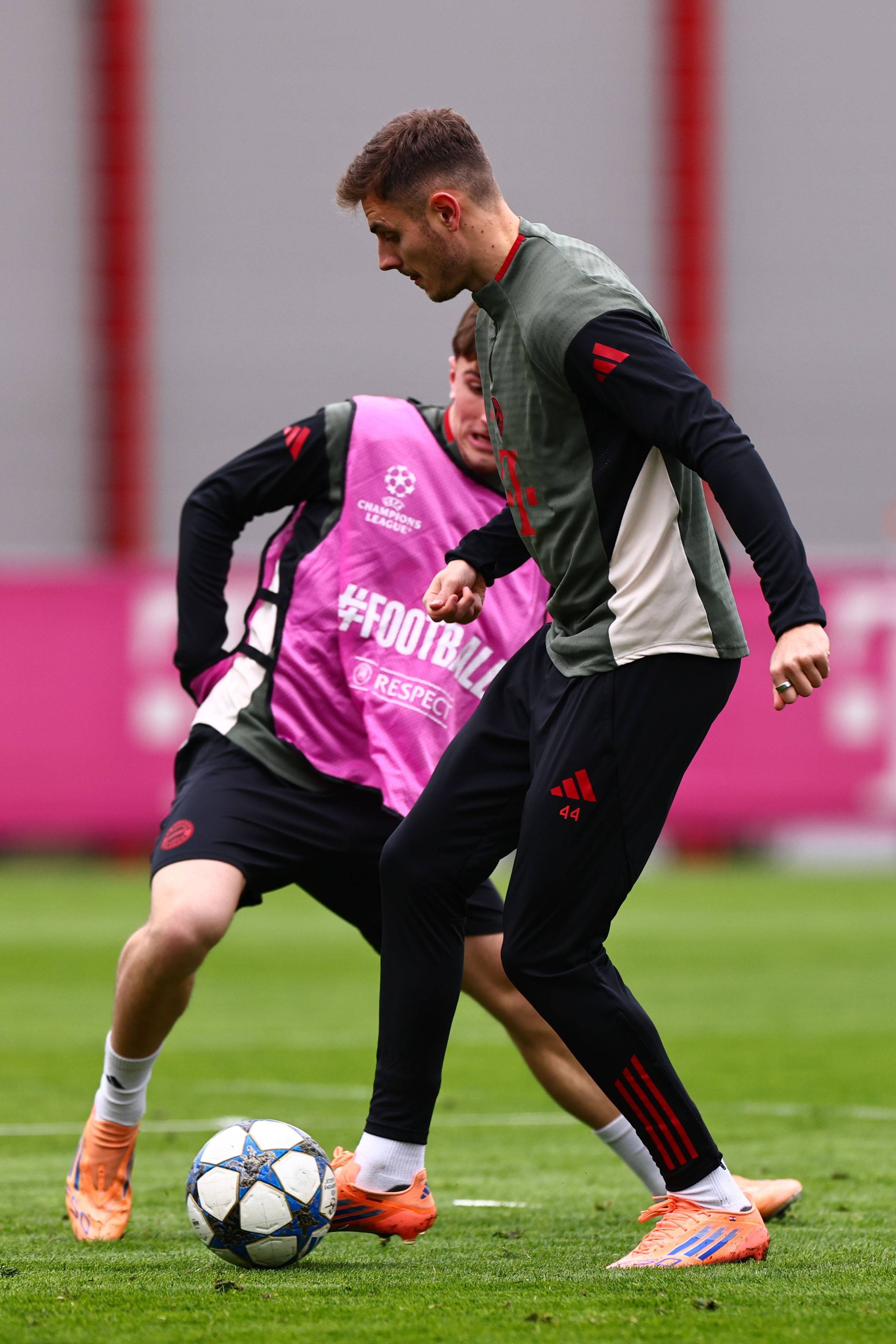 “球队发动机”名不虚传（当之无愧的球队核心）